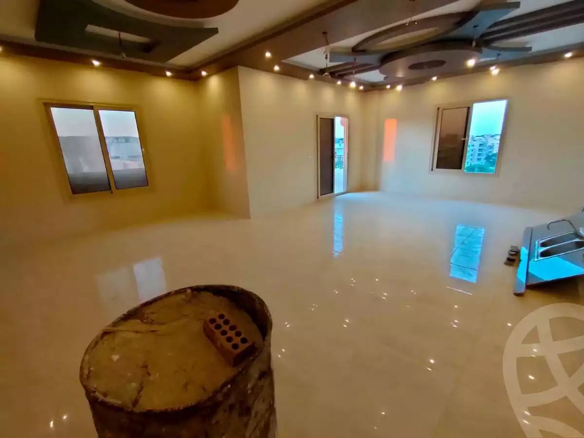 https://aqarmap.com.eg/ar/listing/5598311-for-rent-cairo-mokattam-lhdb-l-ly-shareaa-9
