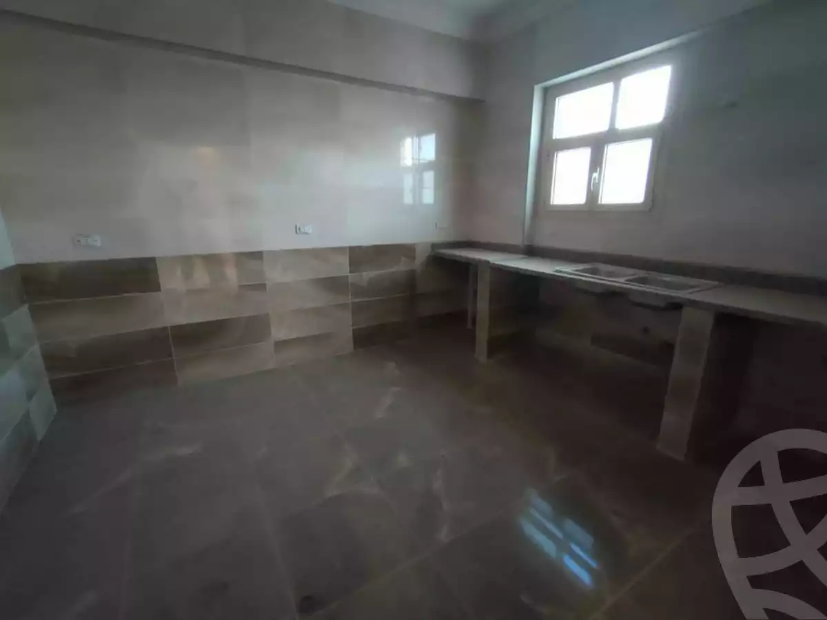 https://aqarmap.com.eg/ar/listing/5599094-for-rent-cairo-mokattam-lhdb-l-ly-shareaa-9
