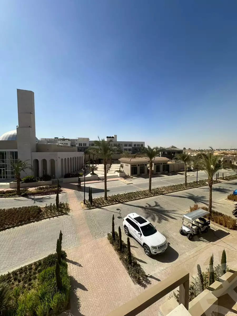 https://aqarmap.com.eg/ar/listing/5599662-for-sale-cairo-el-sheikh-zayed-city-compounds-kmbwnd-fyldj-wyst-dr-llttwyr