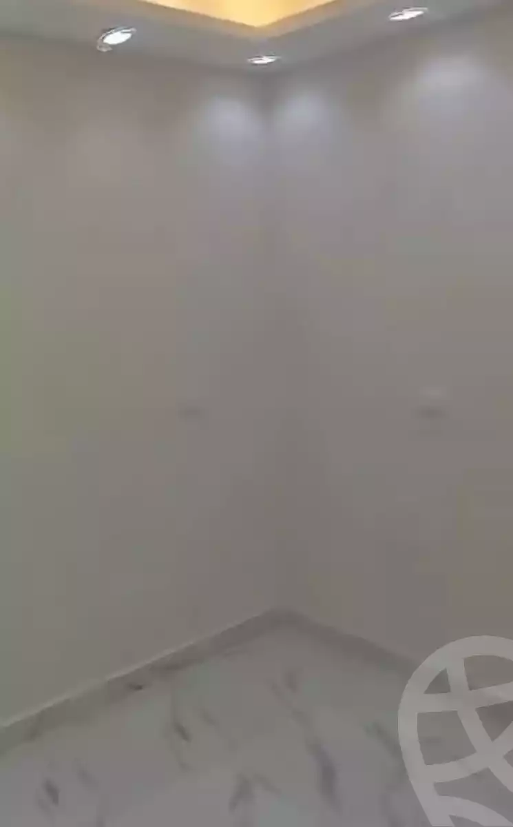 https://aqarmap.com.eg/en/listing/5917185-for-sale-cairo-elnozha-Streettt-27