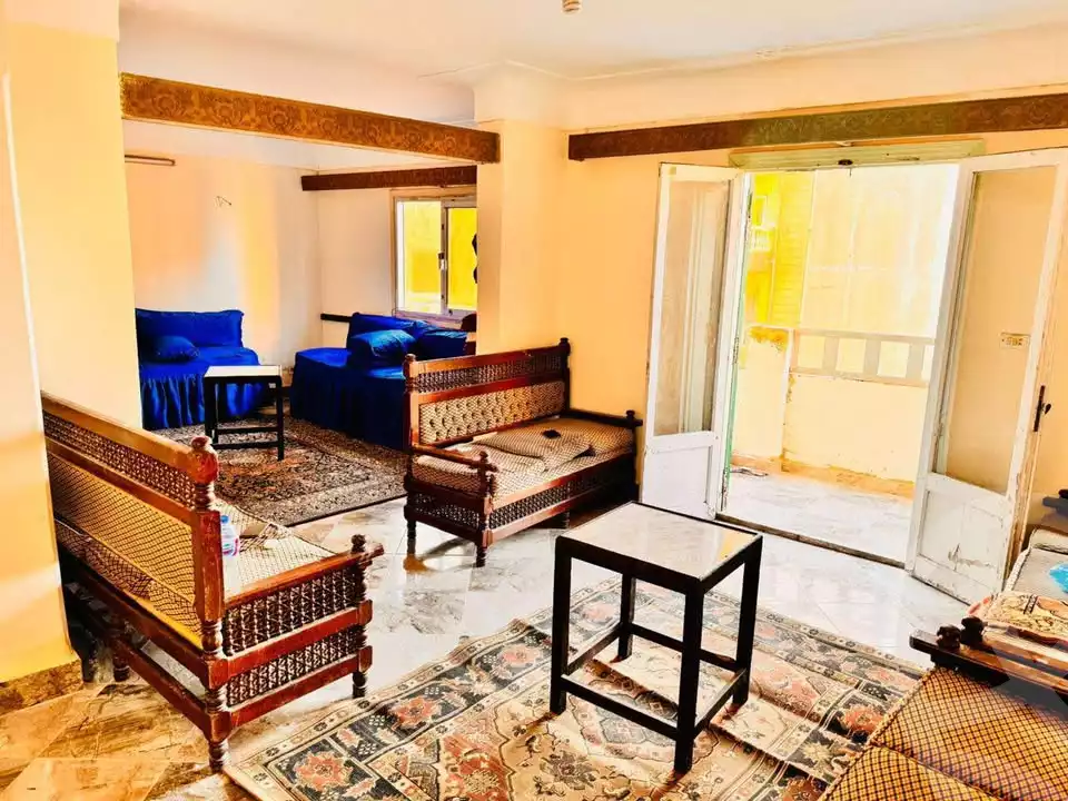 https://aqarmap.com.eg/ar/listing/5915483-for-sale-alexandria-miami-khld-bn-lwlyd