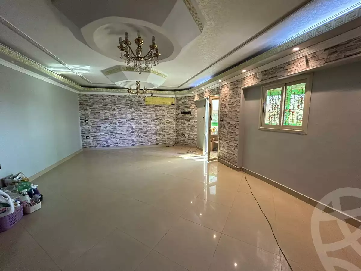 https://aqarmap.com.eg/en/listing/5600954-for-sale-cairo-shoubra-rod-el-farag-el-sayed-hussein-st