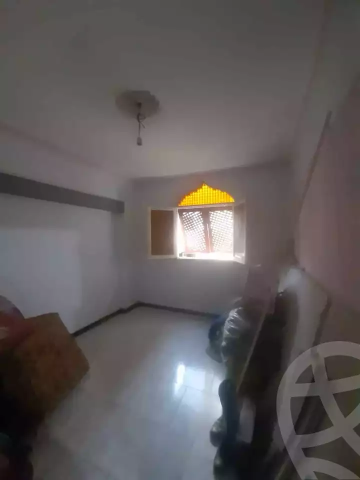 https://aqarmap.com.eg/ar/listing/5916247-for-sale-alexandria-sydy-bshr-sydy-bshr-bhry-gamal-abd-el-nasir-st