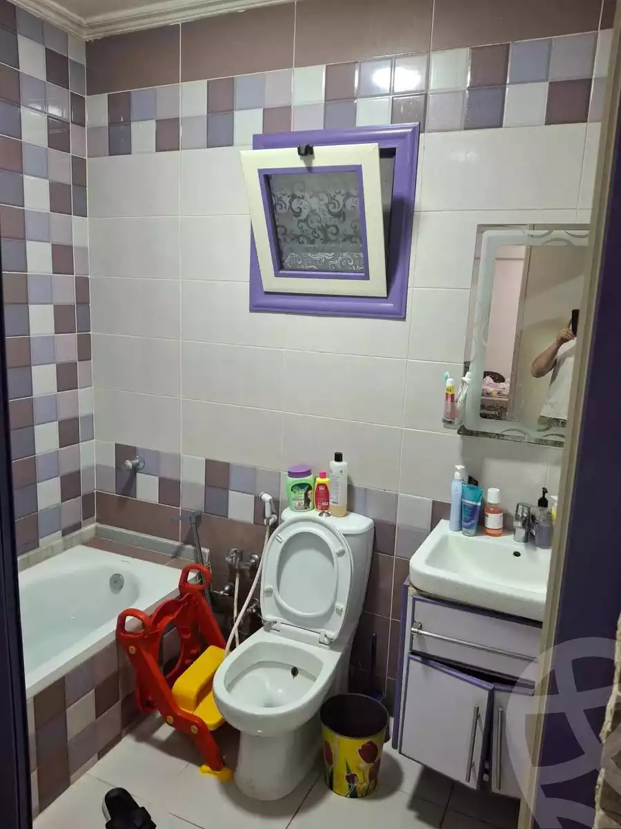 https://aqarmap.com.eg/ar/listing/5907478-for-sale-alexandria-l-jmy-lbytsh-qased-kareem-st