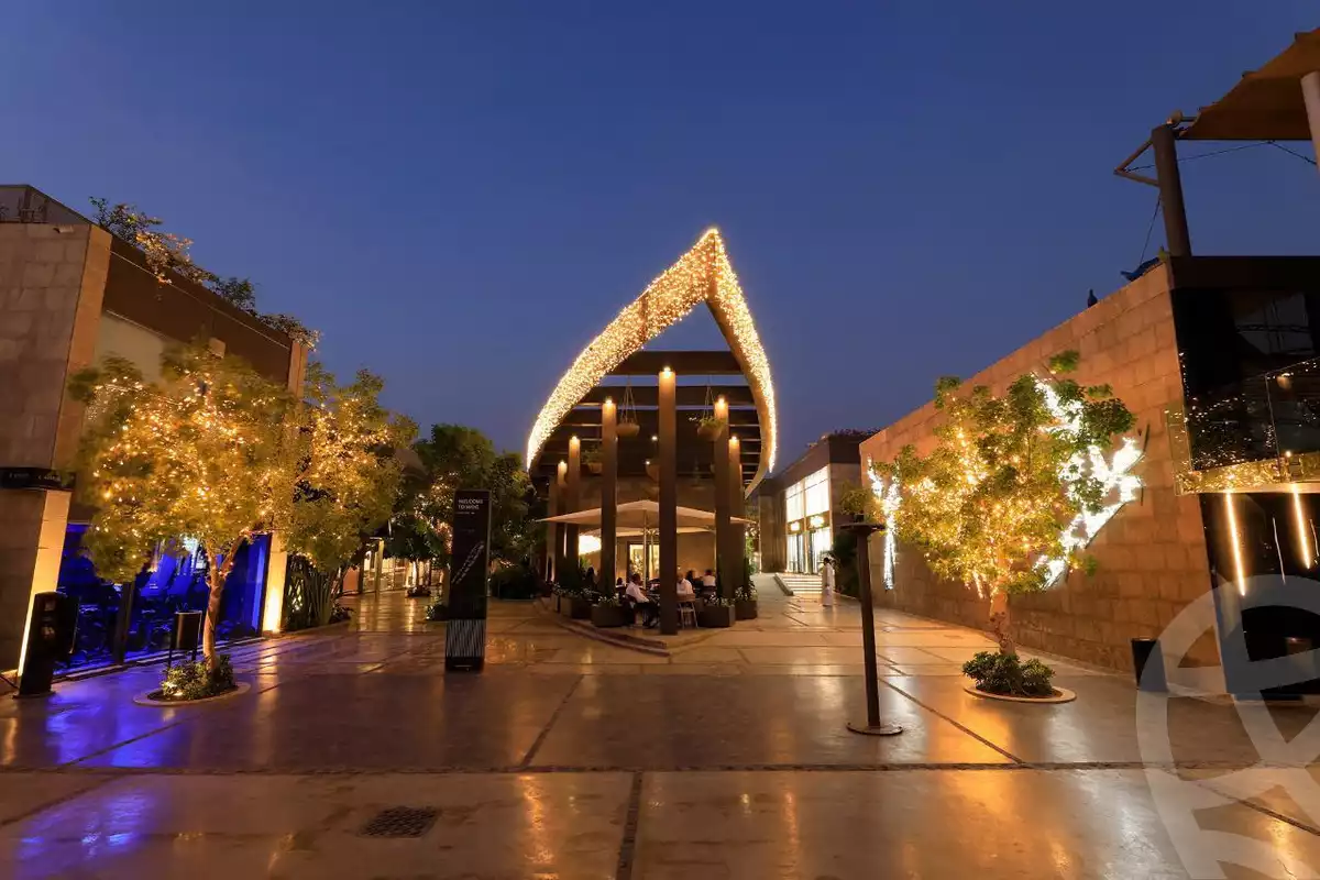 https://aqarmap.com.eg/en/listing/5602489-for-sale-cairo-el-sheikh-zayed-city-compounds-walk-of-cairo-mall