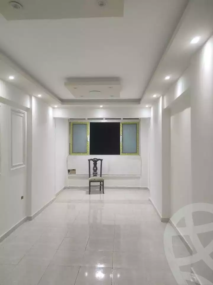 https://aqarmap.com.eg/ar/listing/5914094-for-sale-alexandria-sydy-bshr-sydy-bshr-bhry-shr-khld-bn-lwlyd