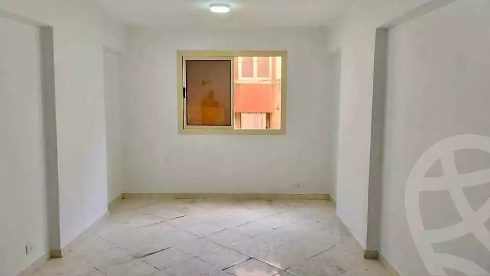 https://aqarmap.com.eg/en/listing/5605444-for-rent-alexandria-glim
