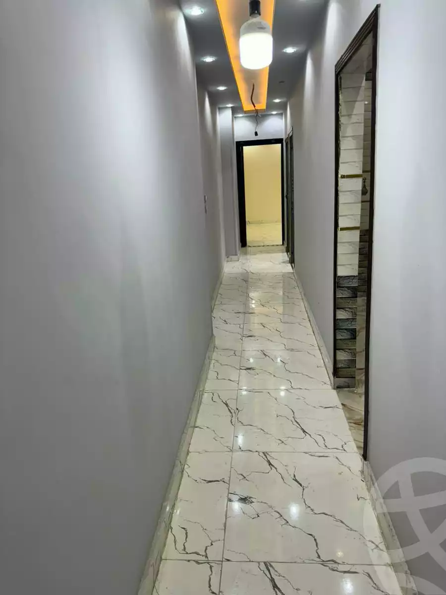 https://aqarmap.com.eg/en/listing/5913942-for-sale-cairo-helwan-hadayek-helwan-nile-corniche-st