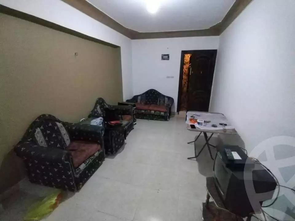 https://aqarmap.com.eg/ar/listing/5606619-for-rent-alexandria-el-hanouvel-kasr-al-quiri-st-1