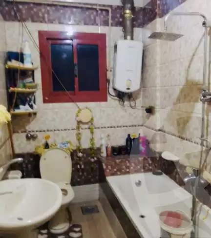 https://aqarmap.com.eg/ar/listing/5909799-for-sale-alexandria-alexandria-marsa-matrouh-rd