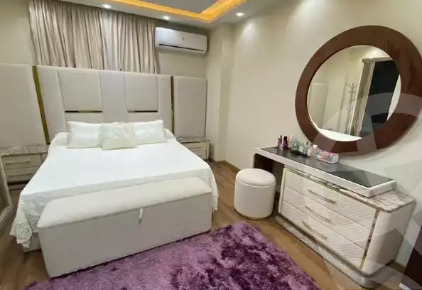 https://aqarmap.com.eg/en/listing/5913989-for-sale-cairo-mokattam-lhdb-l-ly-el-madina-el-monawara-st