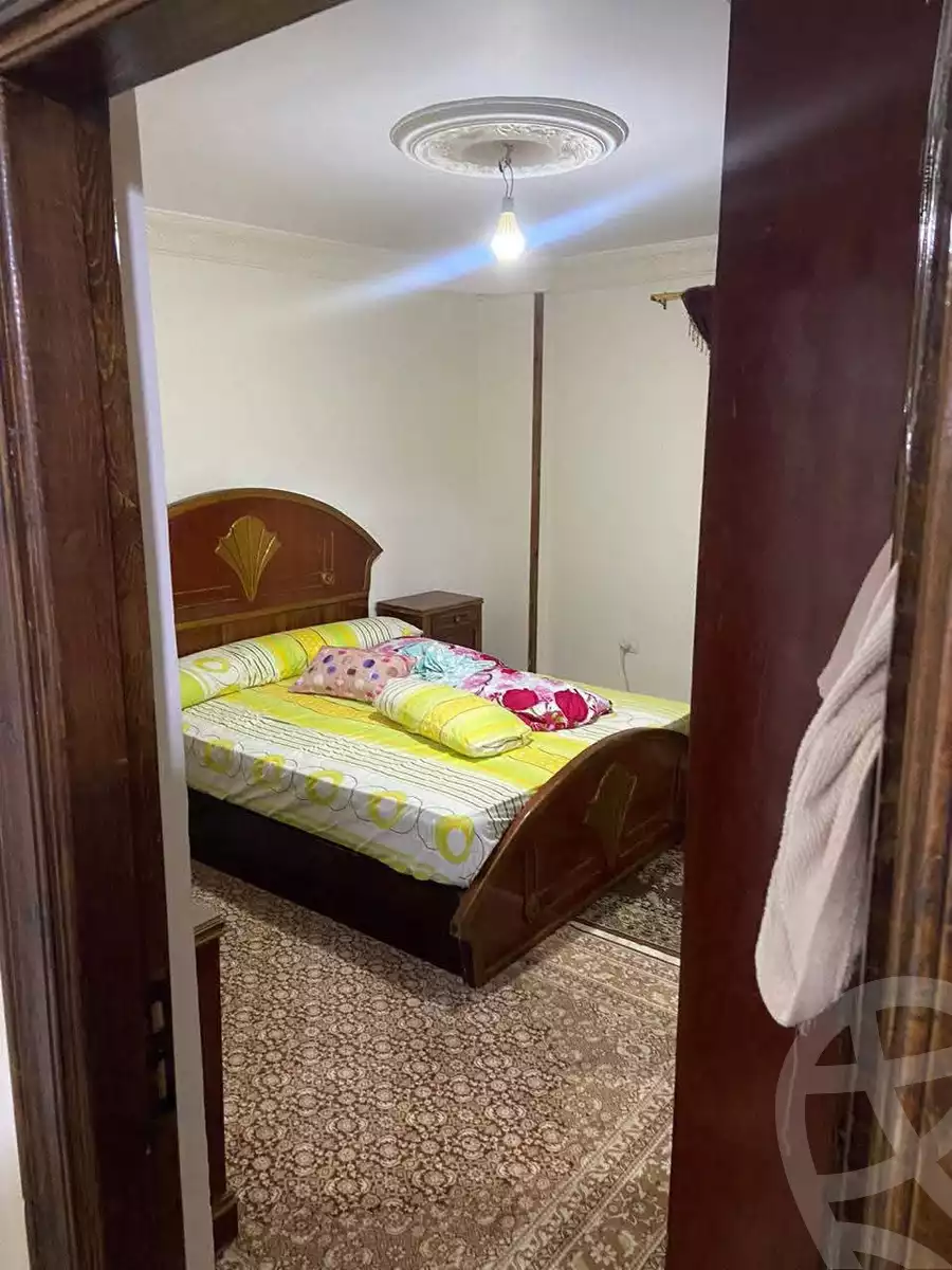https://aqarmap.com.eg/ar/listing/5613193-for-sale-alexandria-l-jmy-lbytsh-el-saleheen-mosque-st