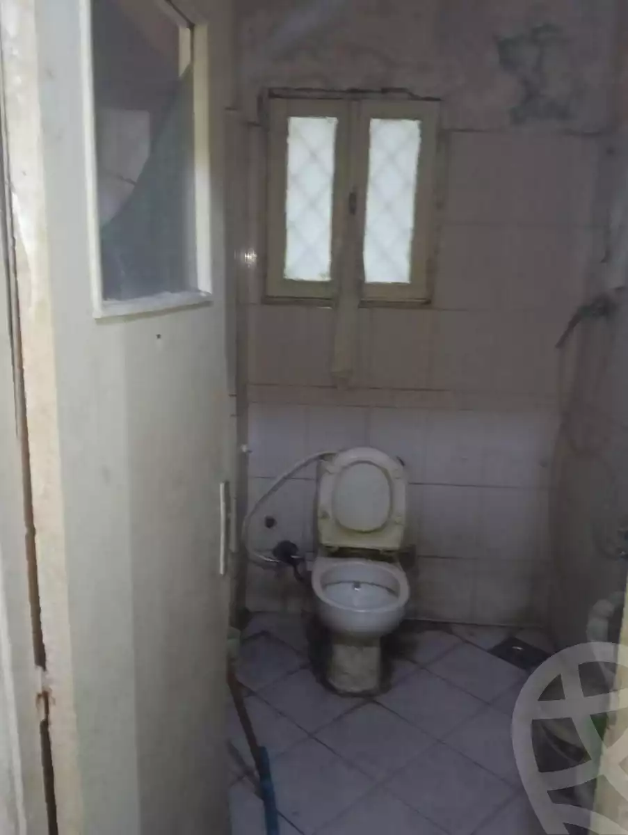https://aqarmap.com.eg/ar/listing/5613197-for-sale-alexandria-l-jmy-lbytsh-al-andalous-wa-al-hgaz-st