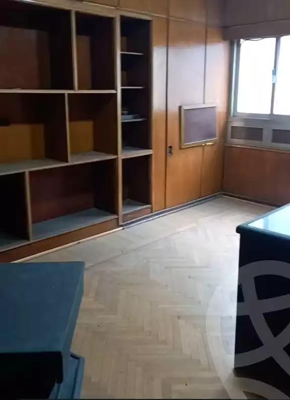 https://aqarmap.com.eg/en/listing/5613520-for-rent-cairo-downtown-el-tawfikeya