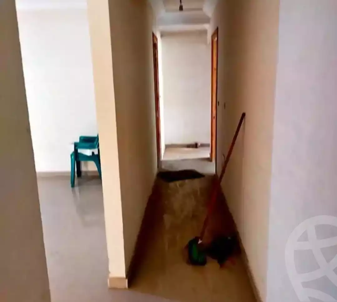 https://aqarmap.com.eg/en/listing/5615314-for-sale-alexandria-ganaklis-shr-mrtdy-bsh