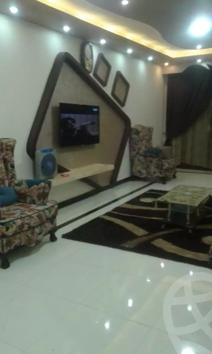 https://aqarmap.com.eg/en/listing/5615449-for-sale-cairo-el-haram-shareaa-khatem-el-morsalen
