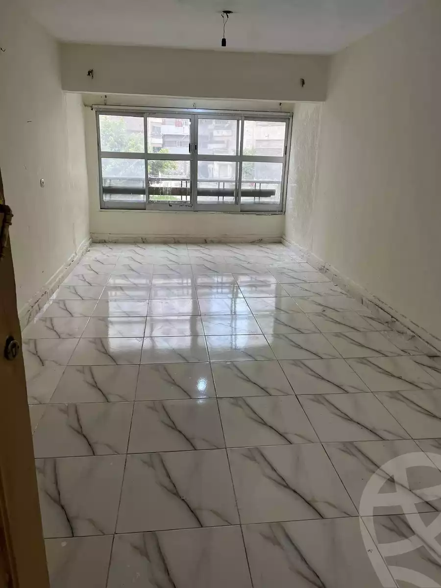 https://aqarmap.com.eg/en/listing/5615557-for-sale-alexandria-el-hanouvel