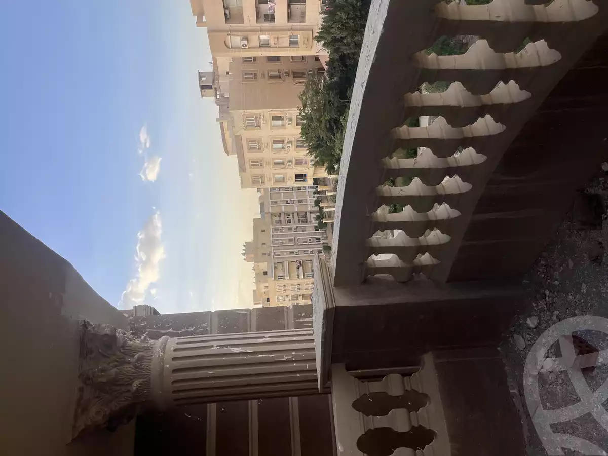 https://aqarmap.com.eg/en/listing/5616069-for-sale-cairo-new-cairo-gharb-arabila-doctor-hani-maher-st