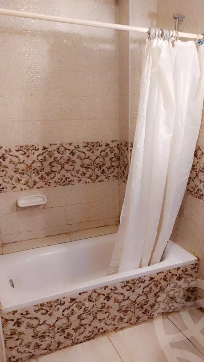 https://aqarmap.com.eg/en/listing/5617240-for-rent-cairo-new-cairo-90th-street-northern-90th-street