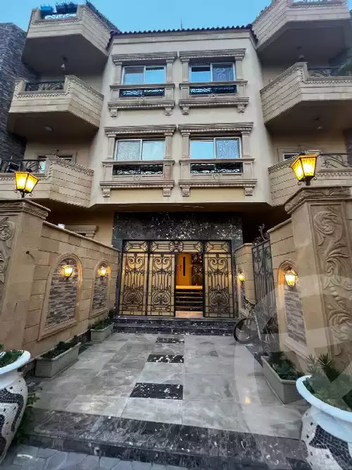 https://aqarmap.com.eg/en/listing/5617822-for-sale-cairo-new-cairo-compounds-nakhil-village