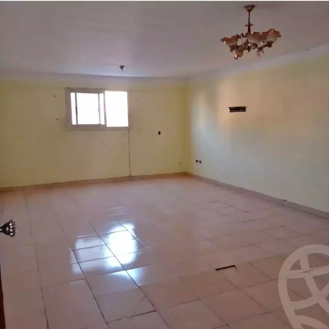 https://aqarmap.com.eg/ar/listing/5617896-for-sale-alexandria-zezenia-ibrahim-el-attar-st