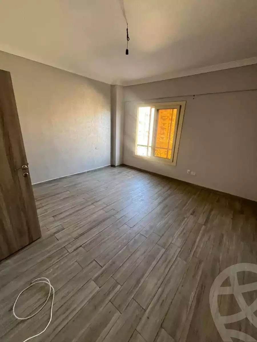 https://aqarmap.com.eg/ar/listing/5621473-for-rent-cairo-mokattam-lhdb-l-ly-manteqt-ganob-s