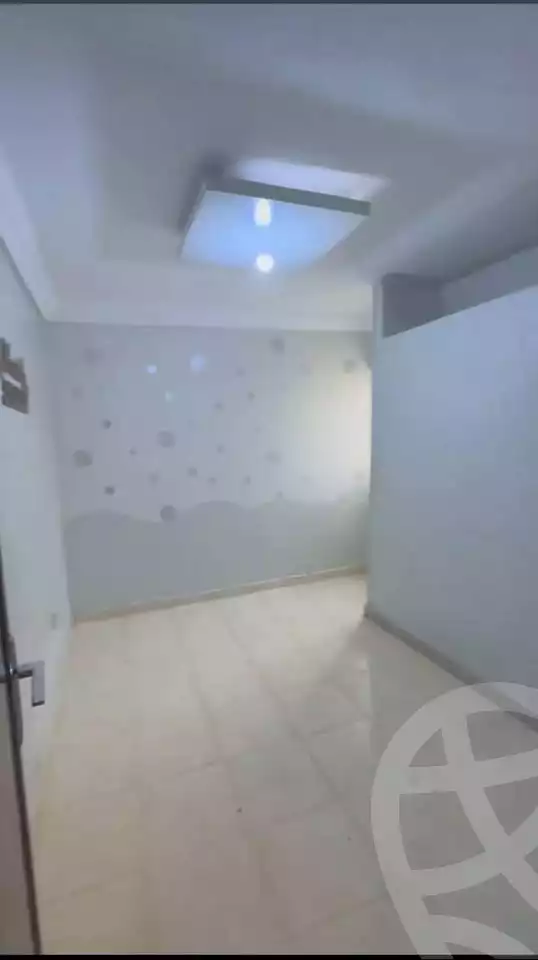 https://aqarmap.com.eg/en/listing/5622054-for-sale-alexandria-zezenia-ibrahim-el-attar-st