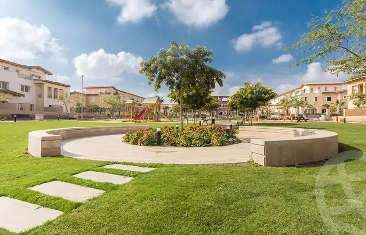 https://aqarmap.com.eg/en/listing/5937491-for-sale-cairo-new-cairo-compounds-hyde-park-parkway-hyde-park-compound