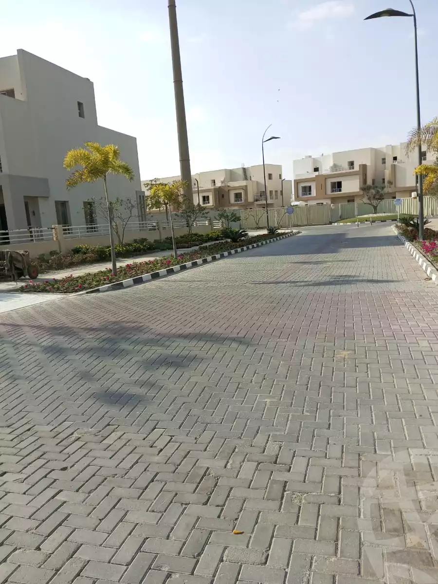 https://aqarmap.com.eg/en/listing/5623591-for-sale-cairo-6th-of-october-compounds-grand-heights