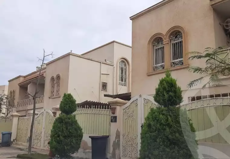 https://aqarmap.com.eg/en/listing/5623620-for-rent-cairo-el-sheikh-zayed-city-compounds-greens