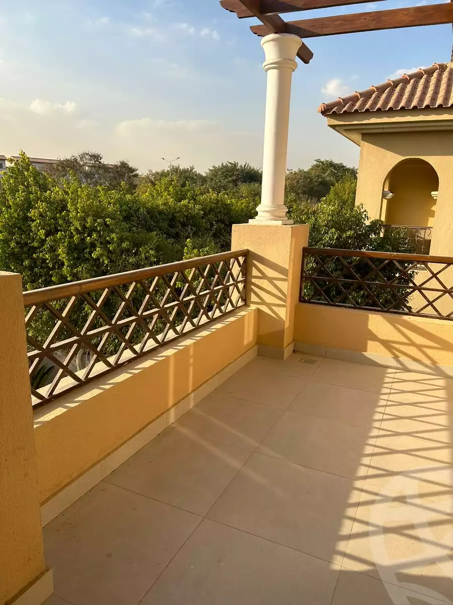 https://aqarmap.com.eg/ar/listing/5624212-for-sale-cairo-new-cairo-compounds-hyde-park