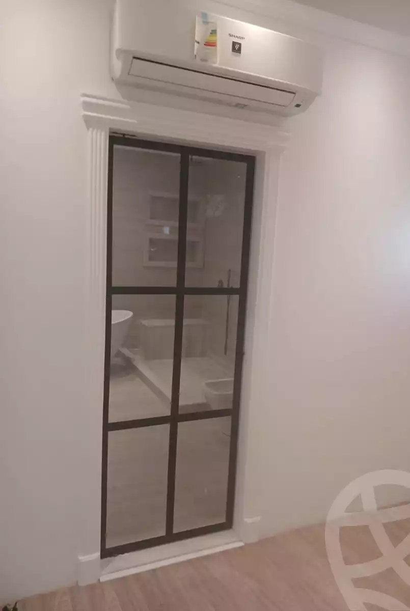 https://aqarmap.com.eg/ar/listing/5624212-for-sale-cairo-new-cairo-compounds-hyde-park