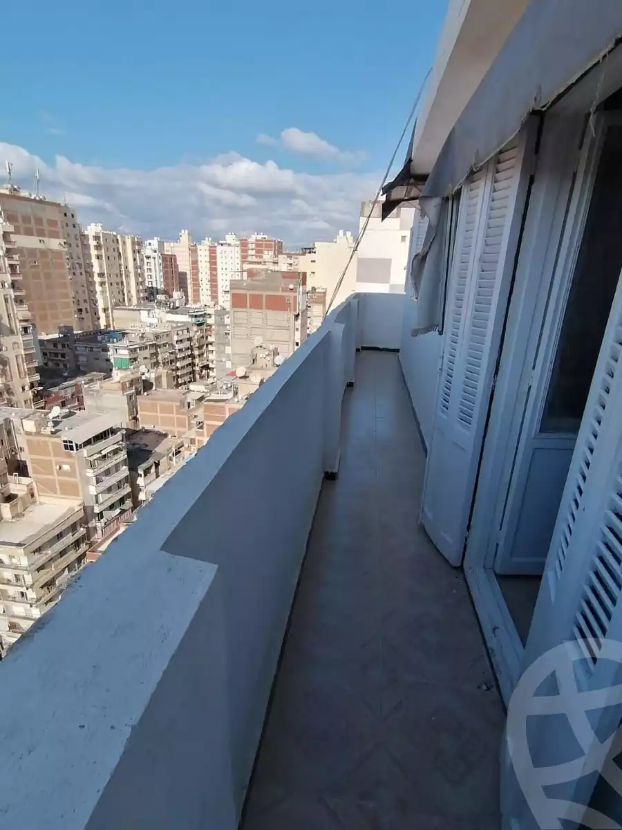 https://aqarmap.com.eg/ar/listing/5624972-for-sale-alexandria-miami-shr-jml-bd-lnsr