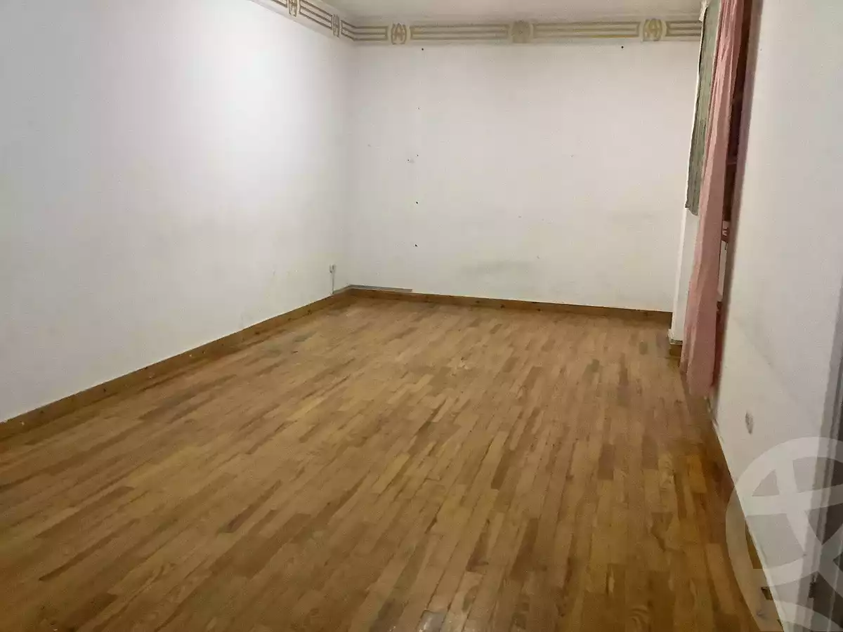 https://aqarmap.com.eg/ar/listing/5625223-for-rent-cairo-mokattam-lhdb-l-ly-shareaa-9