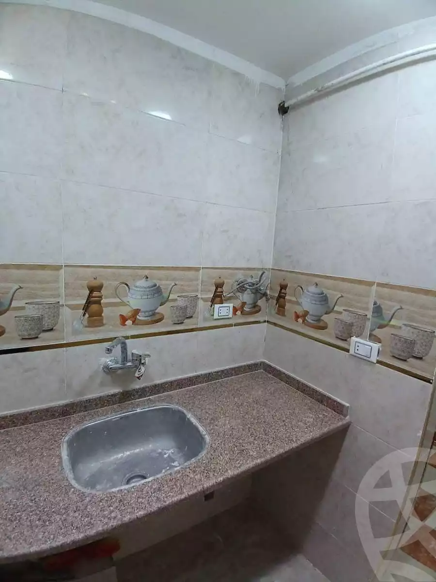 https://aqarmap.com.eg/ar/listing/5625393-for-sale-alexandria-l-jmy-lbytsh-al-aeda-al-kadema-st