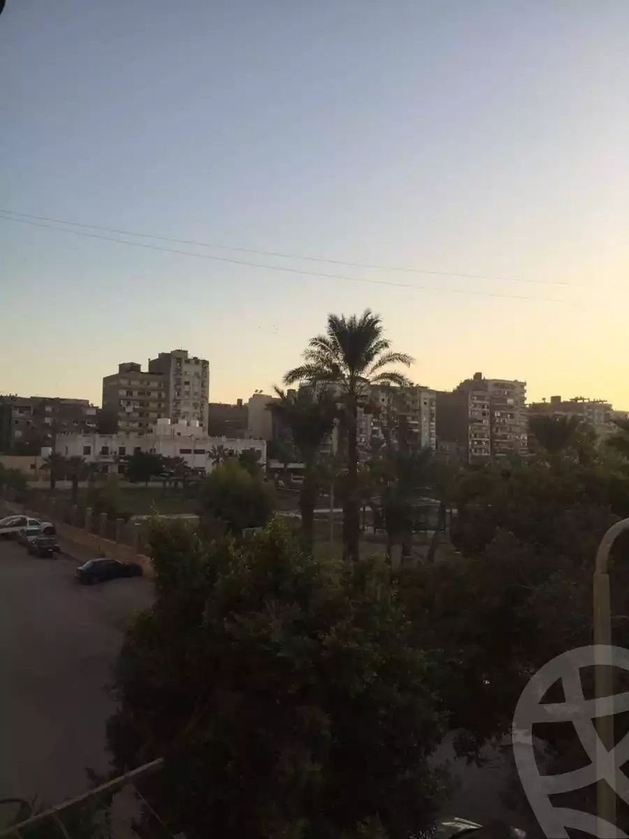 https://aqarmap.com.eg/en/listing/5625500-for-sale-cairo-helwan-kwrnysh-hlwn