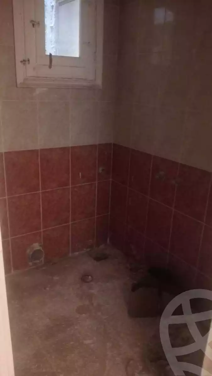 https://aqarmap.com.eg/ar/listing/5626219-for-sale-alexandria-l-jmy-lbytsh-el-hanafeya-st