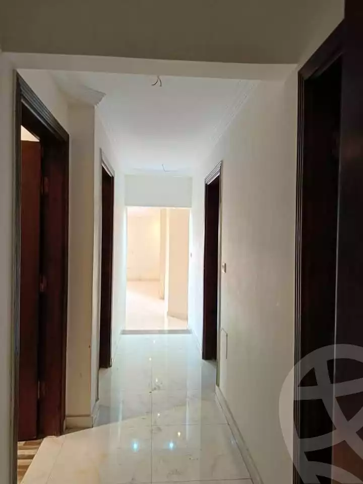 https://aqarmap.com.eg/ar/listing/5627315-for-rent-cairo-mokattam-lhdb-l-ly