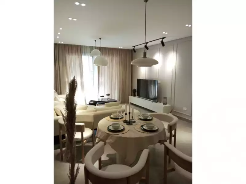 https://aqarmap.com.eg/ar/listing/5627373-for-sale-cairo-el-sheikh-zayed-city-compounds-kmbwnd-fyldj-wyst-dr-llttwyr