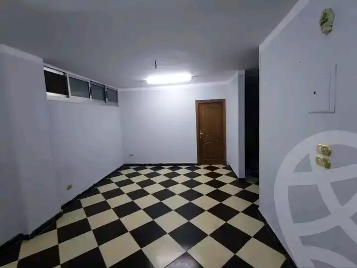 https://aqarmap.com.eg/en/listing/5627539-for-sale-cairo-heliopolis-gesr-elsuez-ibn-sender-square
