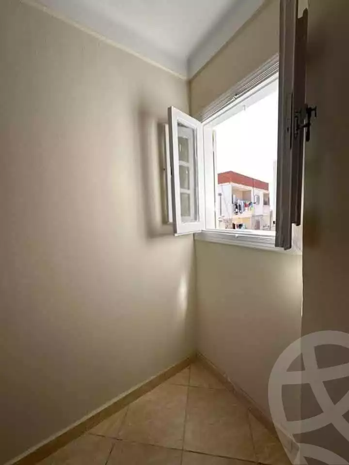 https://aqarmap.com.eg/en/listing/5628115-for-rent-alexandria-l-jmy-lbytsh-el-hay-st