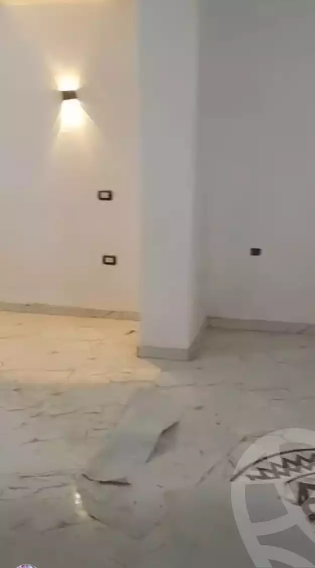 https://aqarmap.com.eg/ar/listing/5628897-for-sale-cairo-ain-shams-ain-shams-el-sharkia-el-horeya-st