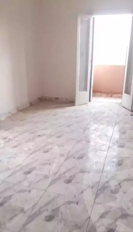 https://aqarmap.com.eg/en/listing/5629918-for-rent-cairo-ljyz-el-warraq-salah-salem-st
