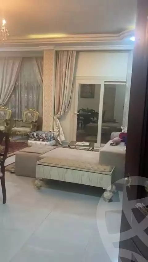 https://aqarmap.com.eg/en/listing/5629982-for-sale-sharqia-zagazig-zagazig-city-tolba-awaida-st