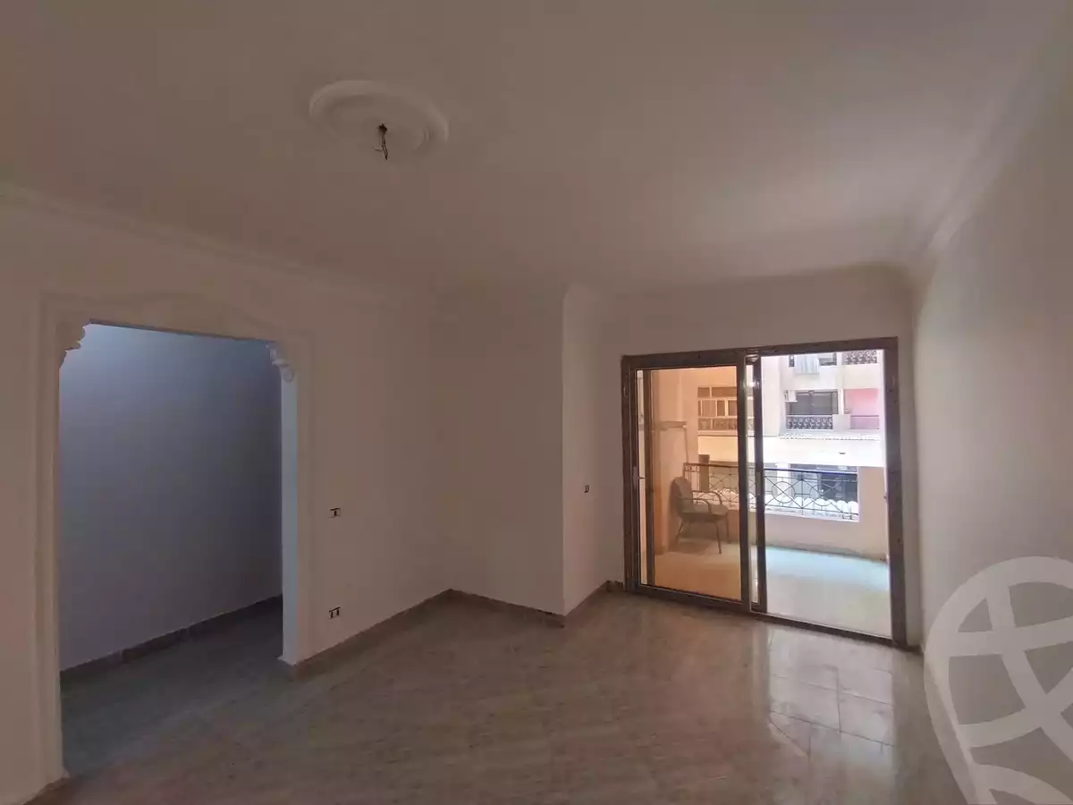 https://aqarmap.com.eg/en/listing/5630473-for-sale-cairo-faisal-el-maryotyah-town-valley-compound-sakan