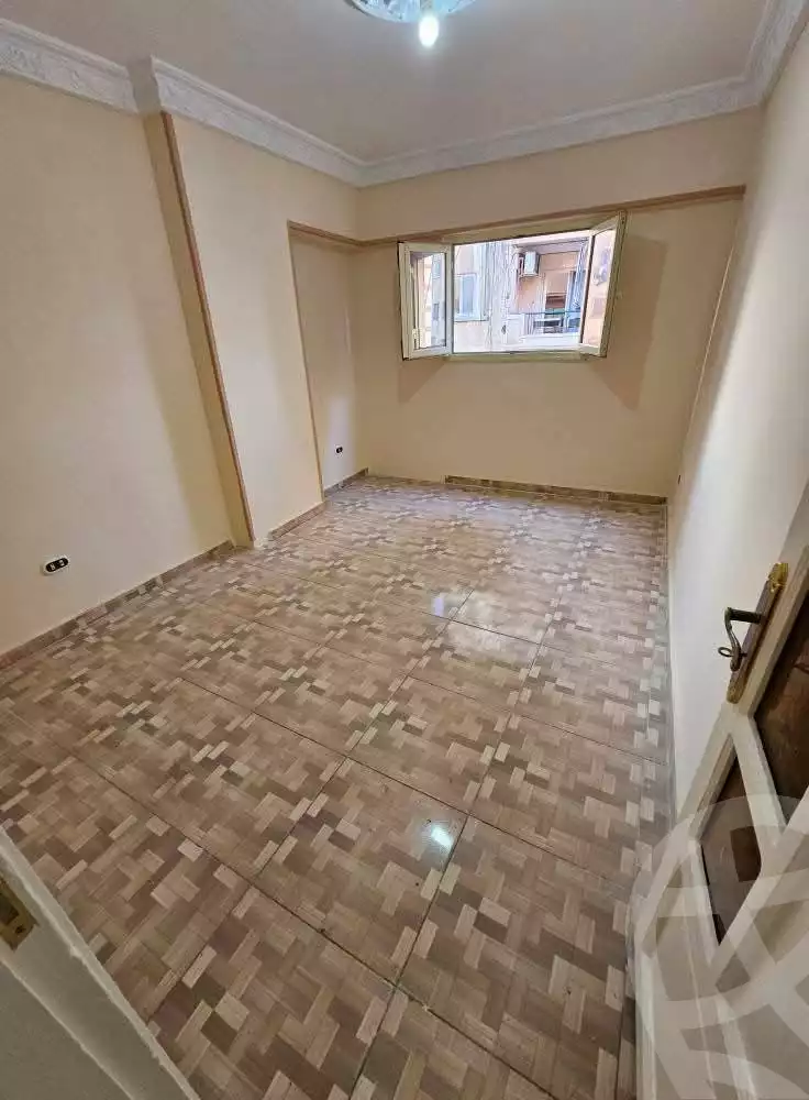 https://aqarmap.com.eg/en/listing/5631356-for-sale-alexandria-bahray-el-anfoshy-sidi-abou-warda-st