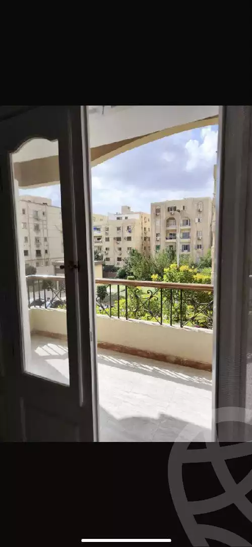 https://aqarmap.com.eg/en/listing/5631628-for-sale-cairo-new-cairo-el-narges-el-narges-omarat-mohamed-sabry-abu-alam-st