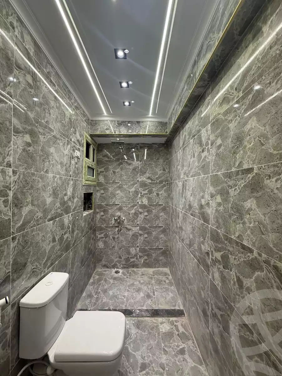 https://aqarmap.com.eg/en/listing/5632023-for-sale-cairo-6th-of-october-el-ahyaa-neighborhood-3rd-al-hay-al-thalith-st