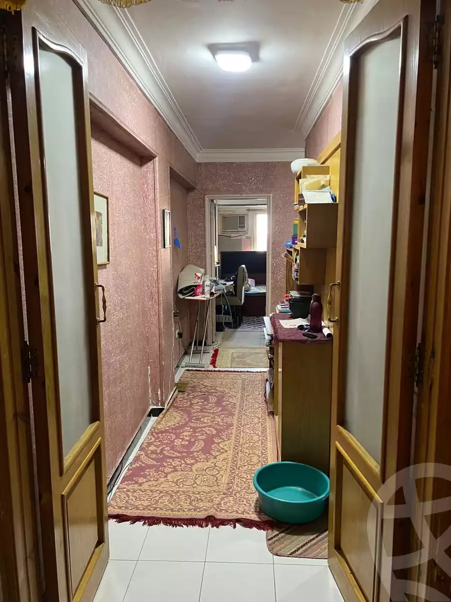 https://aqarmap.com.eg/ar/listing/5631991-for-sale-cairo-6th-of-october-el-ahyaa-neighborhood-4th-neighbourhood-1