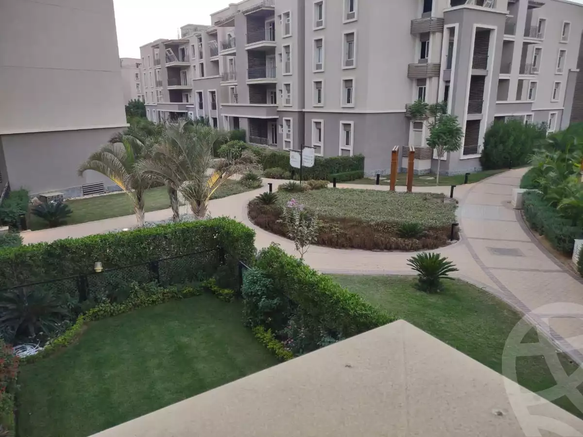 https://aqarmap.com.eg/en/listing/5634253-for-sale-cairo-6th-of-october-compounds-october-plaza